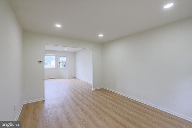 Building Photo - 2607 Smith Ave