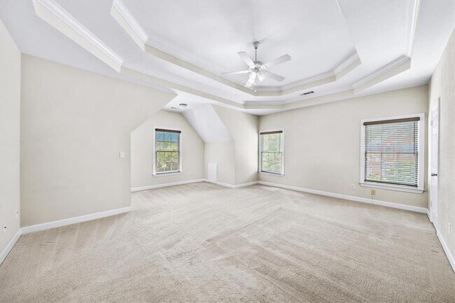 Building Photo - 1085 Arbor Creek Dr
