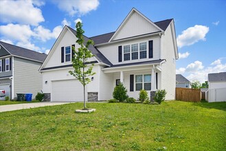 Building Photo - 1717 Stackhouse Dr