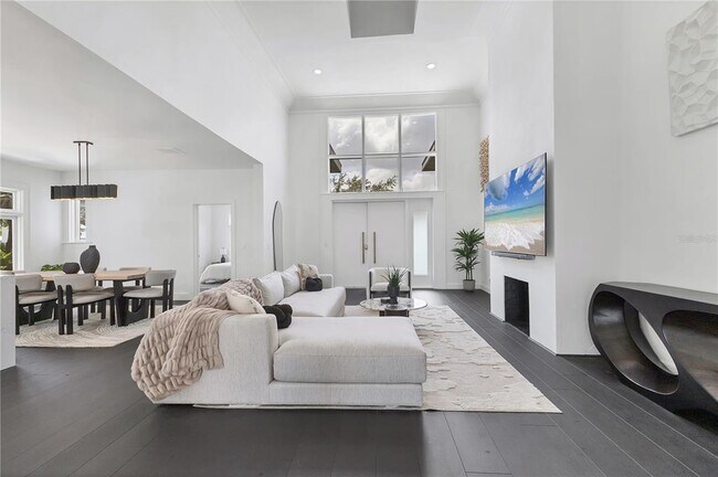 Building Photo - 35 Aegean Ave