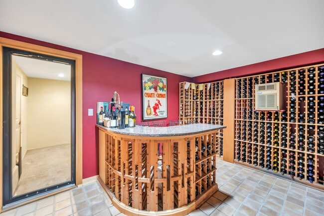 Building Photo - 25 Broidy Ln