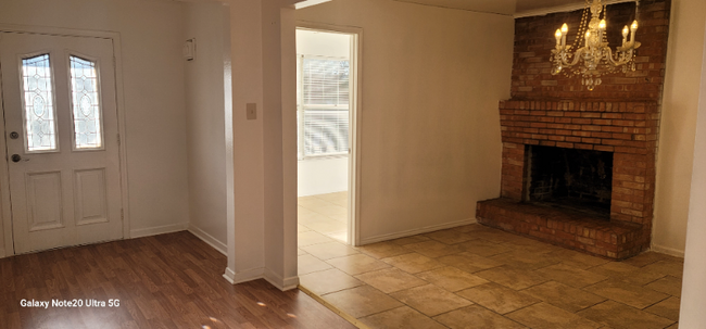 Building Photo - 10852 Cassandra Way