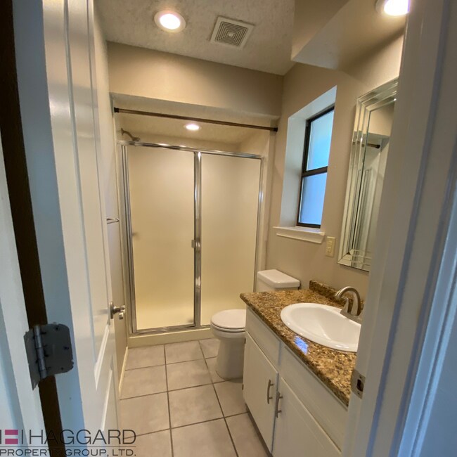 Building Photo - Spacious Home Available in Frisco