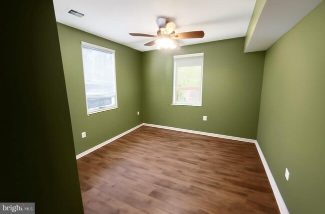 Building Photo - 1049 Paleface Ct