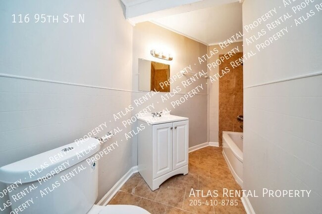 Building Photo - 116 95th St N