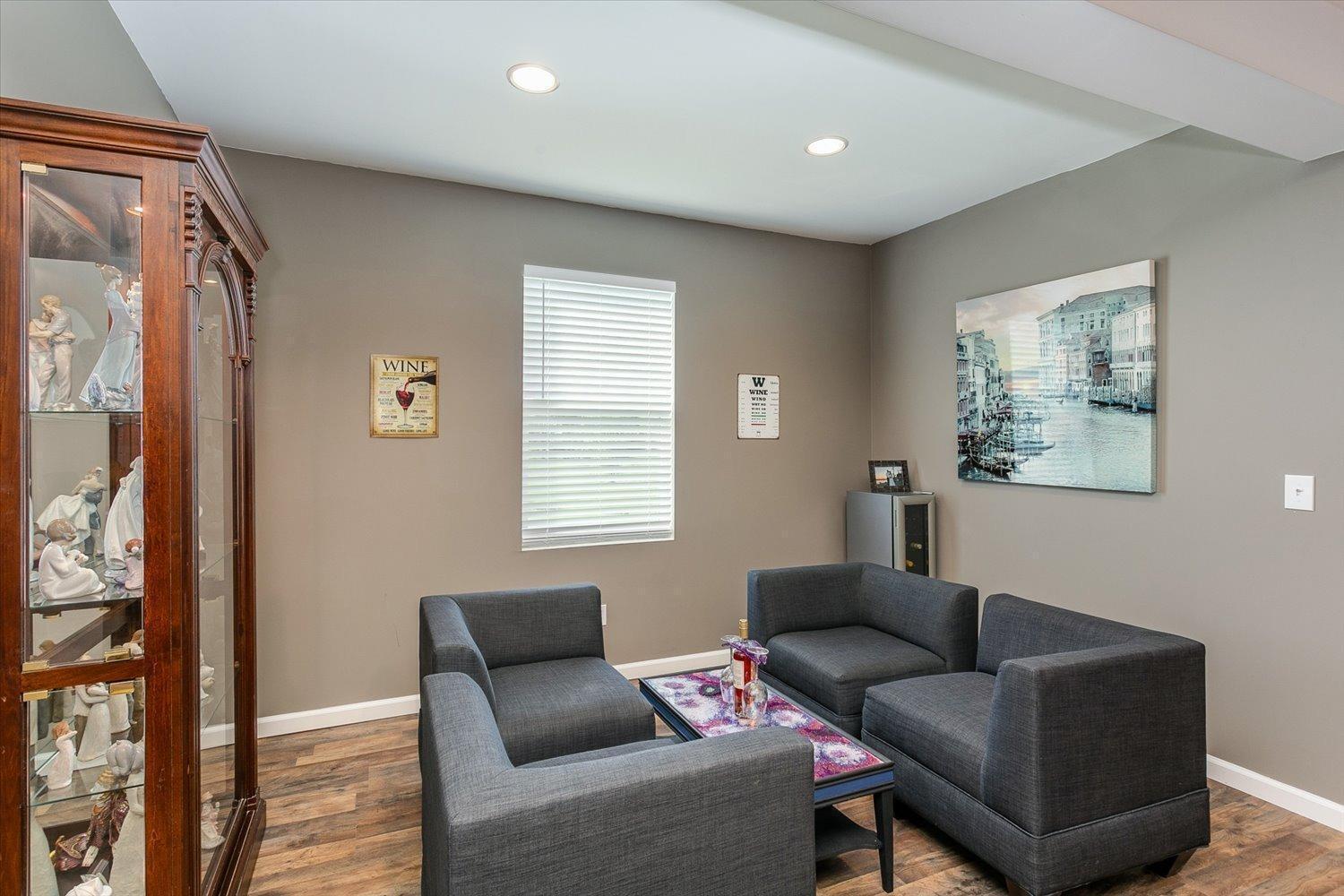 Building Photo - 5107 Elm Leaf Trl