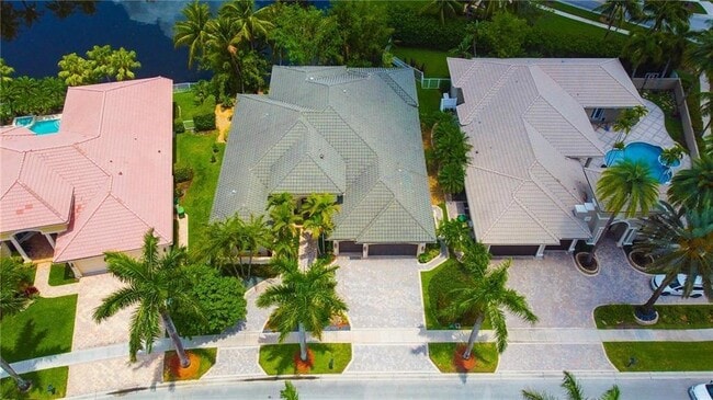 Building Photo - 10897 Canary Island Ct