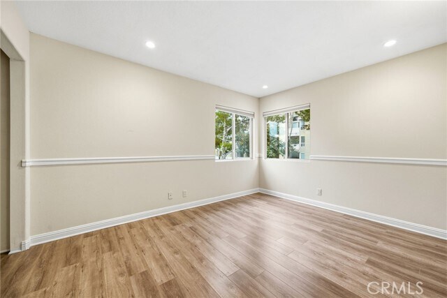 Building Photo - 8082 Centerstone Dr