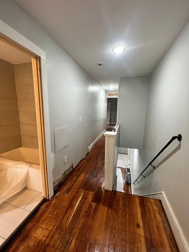 Building Photo - Coming Soon. Under Renovation-3 Bedroom 2.5 Bath in Lancaster City