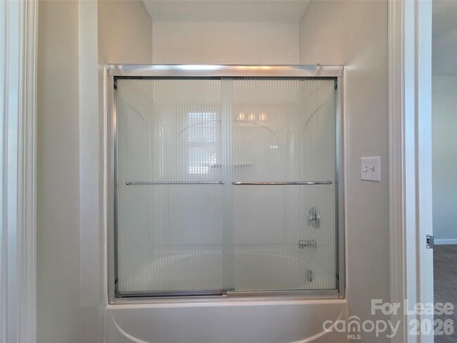 Building Photo - 15437 Coventry Ct Ln