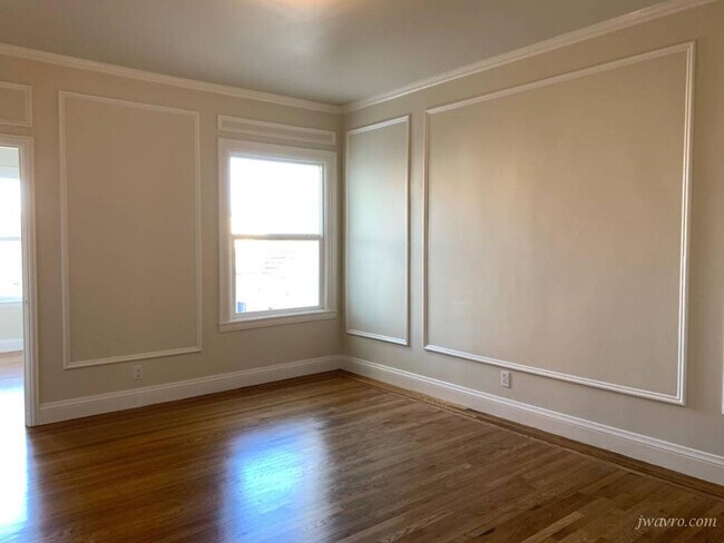 Building Photo - 780 30th Ave