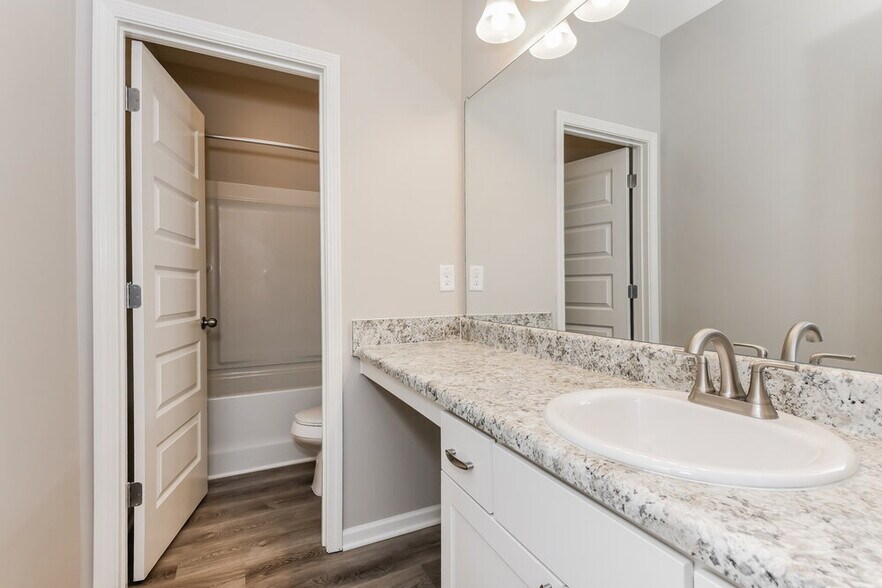 Building Photo - 228 Prescott Cir