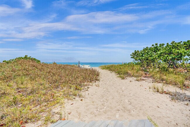 Building Photo - 5200 N Ocean Blvd