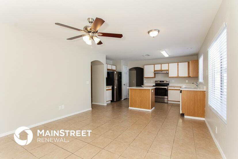 Building Photo - 11215 W Devonshire Ave