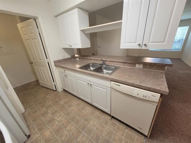 Building Photo - 36027 Deer Creek Dr