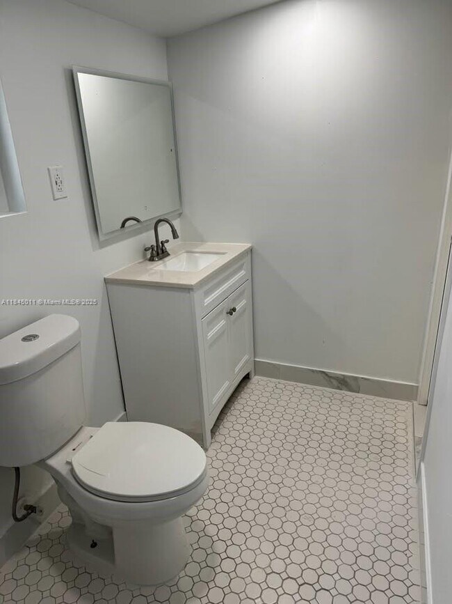 Building Photo - 27020 SW 144th Ave