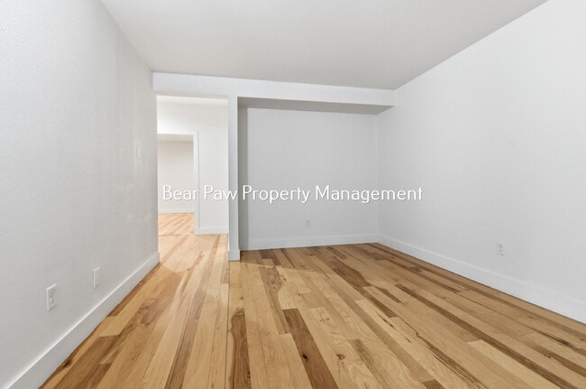 Building Photo - "Charming North  Evergreen Townhouse" "