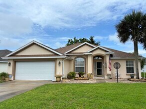 Building Photo - 900 Windward Way