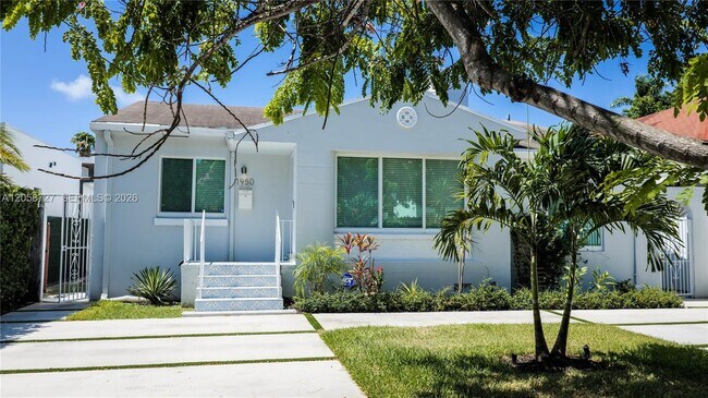 Building Photo - 1950 SW 13th St