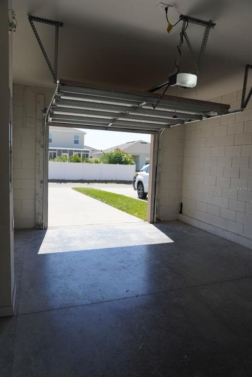 Building Photo - 1882 Red Canyon Dr