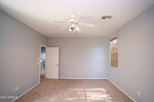 Building Photo - 2840 S Miller Dr