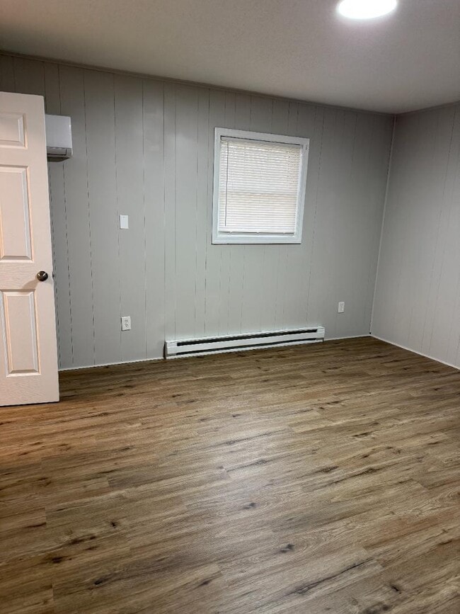 Building Photo - 3960 Bradford Ct