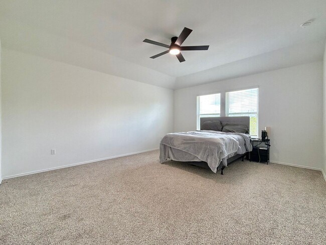 Building Photo - 14812 Afleet Alex St