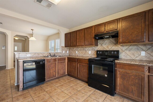 Building Photo - 13405 Lismore Ln