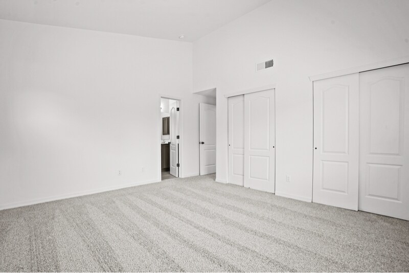 Building Photo - 608 Cedarwood Ave