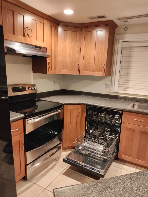 Building Photo - 1925 Logan Ave S