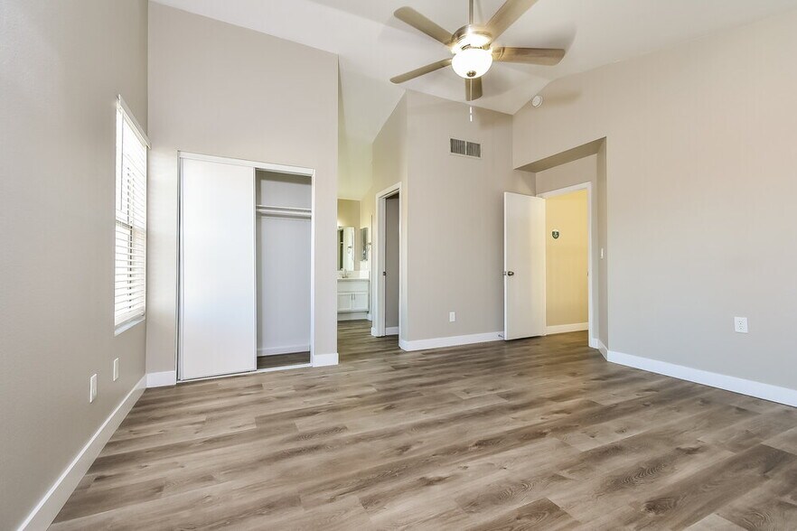 Building Photo - 1324 Walstone Rd