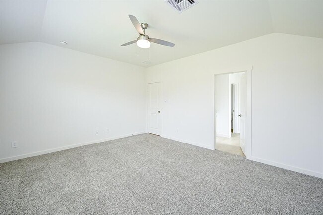 Building Photo - 1602 Mazzini Dr