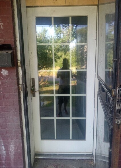 Building Photo - 563 N 24th St