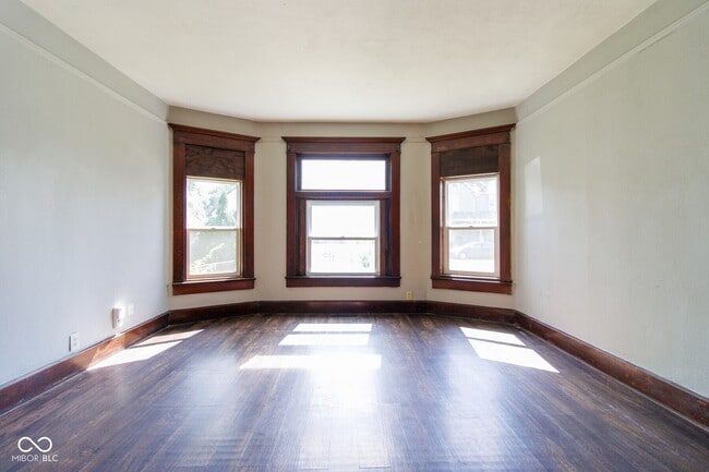Building Photo - 1210 N Olney St