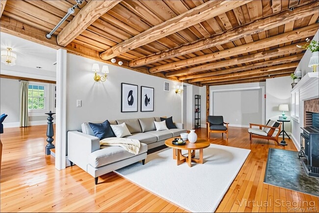 Building Photo - 115 Turk Hill Rd