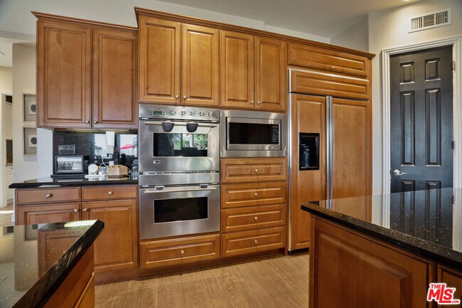 Building Photo - 12228 Palmer Dr