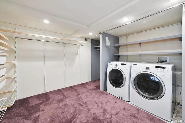 Building Photo - 2096 Pine St