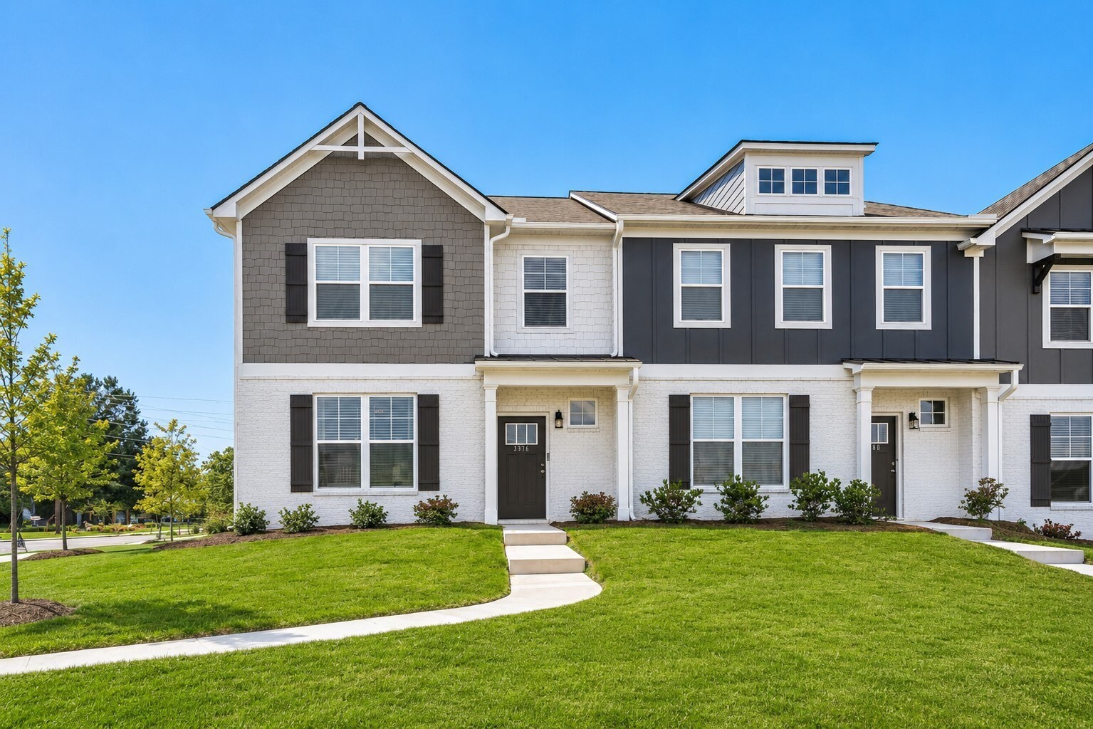 Building Photo - 2024 Woodbine Wy
