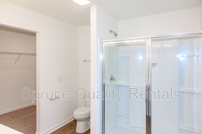 Building Photo - 1541 Mariners Ct