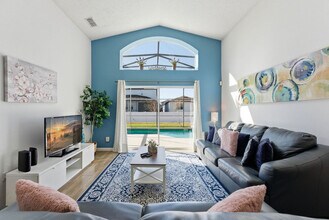 Building Photo - 1205 Seasons Blvd