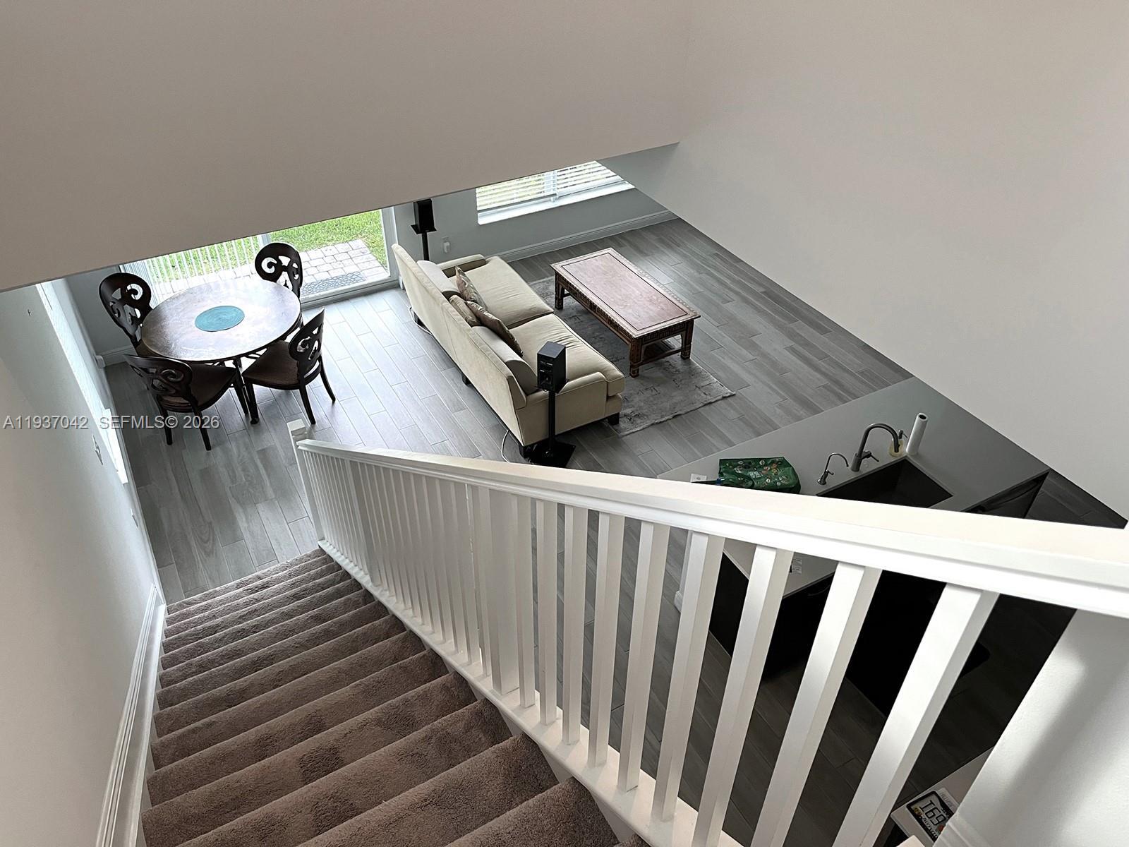 Building Photo - 4317 Lago Dr