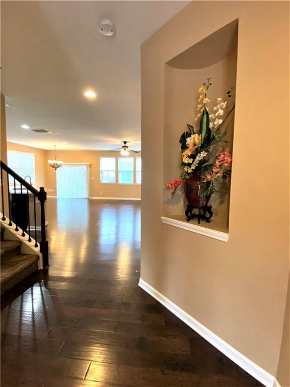 Building Photo - 2186 Hillview Dr NE