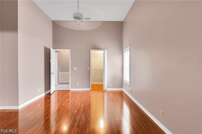 Building Photo - 22203 Seashore Cir