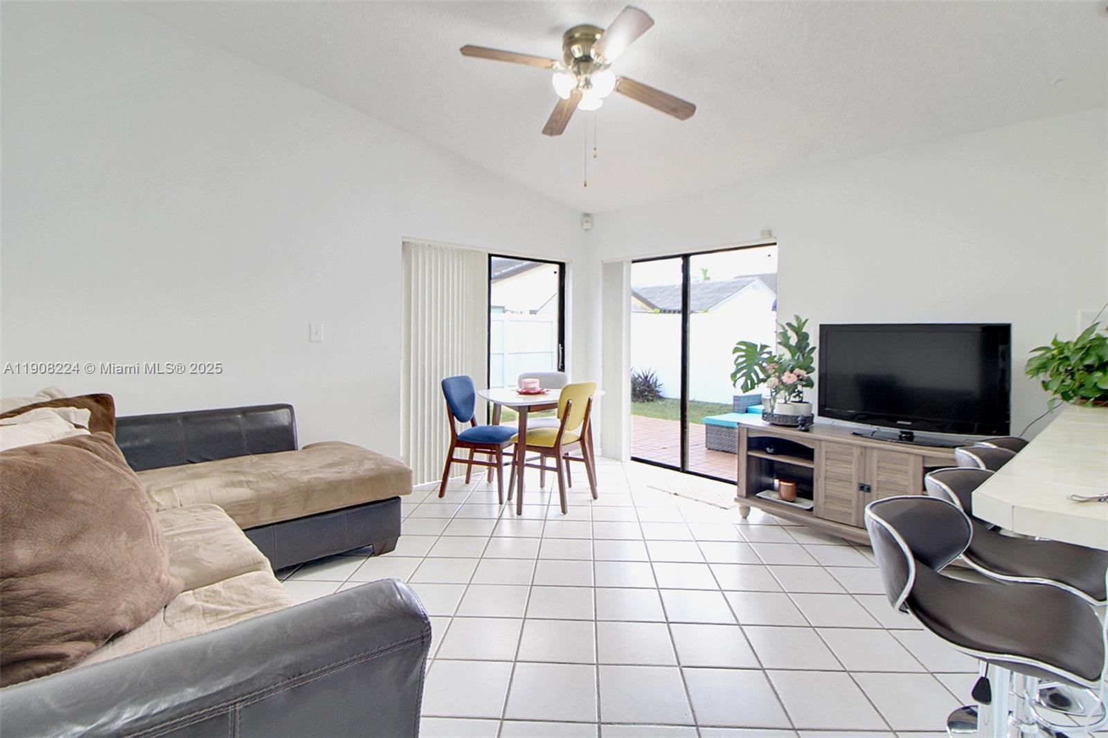 Building Photo - 13625 SW 99th Ter