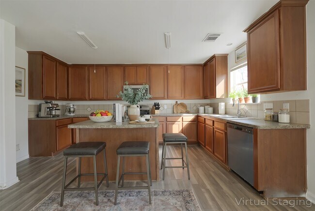 Building Photo - 3802 Harris Mill Dr