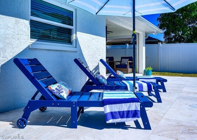 Building Photo - 760 106th Ave N