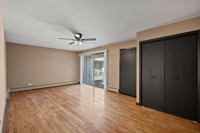 Building Photo - 2124 N Harlem Ave