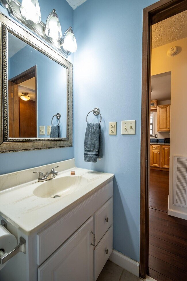 Building Photo - 157 Beaverdam Creek Rd