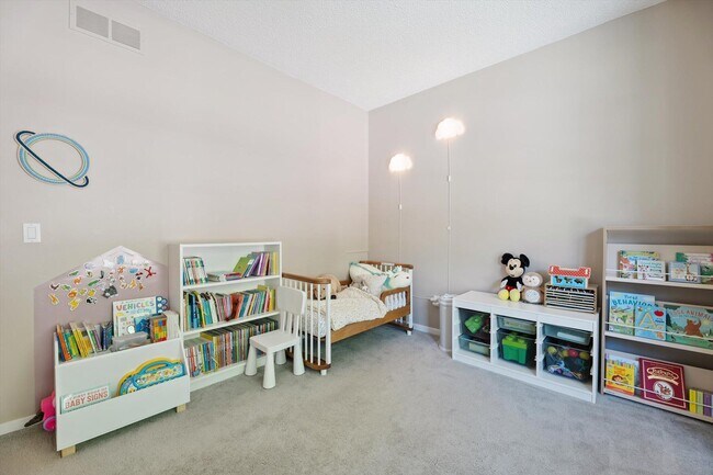 Building Photo - 30861 Centennial Dr