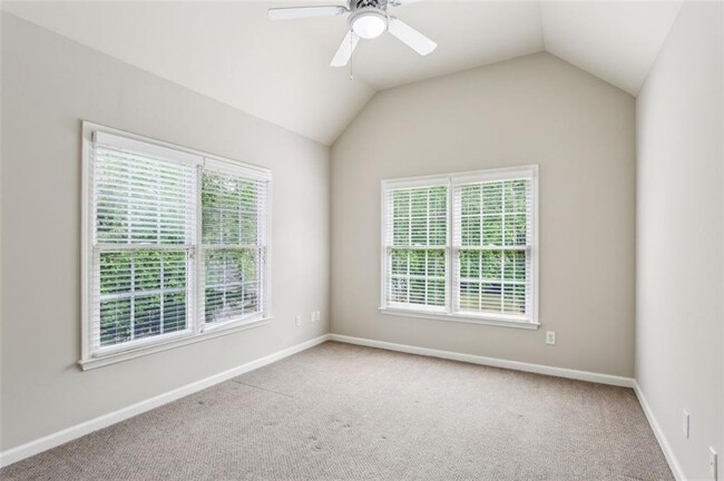 Building Photo - 3504 Ivy Manor Rd SE